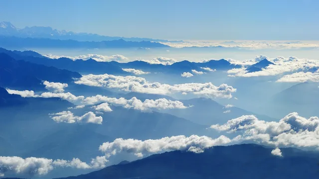 India Stands in Solidarity with Nepal Amid Devastating Floods: A Call for Humanitarian Aid - Pixabay / TonW