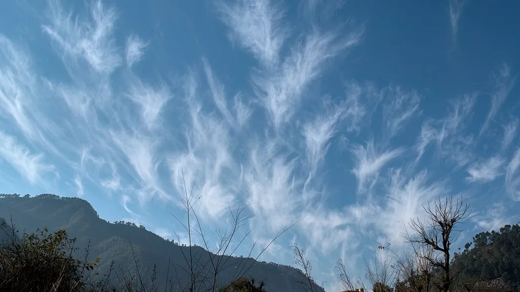 Indian Skies: Netflix's Operation Safed Sagar Soars to New Heights - Cirrus uncinus clouds in the morning sky