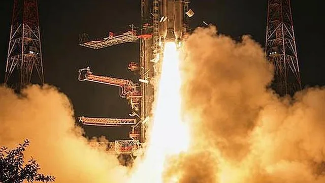 भारत की एयरोस्पेस स्वतंत्रता का उड़ान भरना स्वदेशी HUD प्रौद्योगिकी के साथ