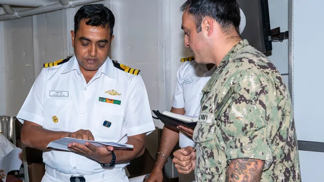 India'S Kilo Class Submarine Fleet Faces Uncertain Future Amid Retirement And Modernization - DVIDS - PO1 Charlotte Oliver