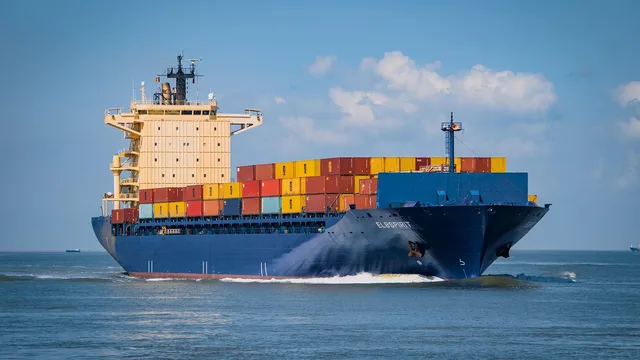 India's Maritime Industry Takes a Giant Leap Towards Sustainability - Pixabay / dendoktoor