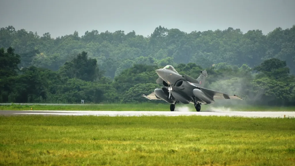 India's Rafale Support Ecosystem Sees Breakthrough as TechEra Engineering Enters the Fray - Dassault Rafale of Indian Air Force squadron 101 landing in Hasimara