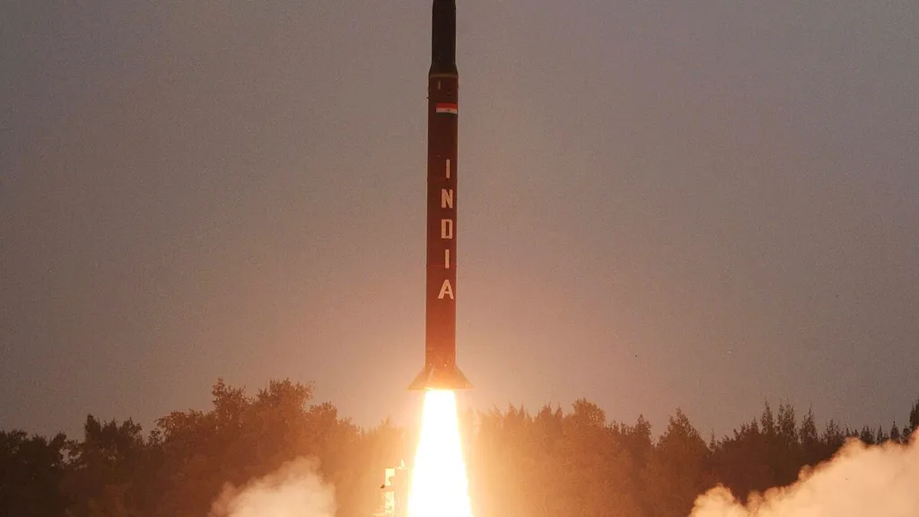 India'S Strategic Edge: The Unseen Fuel Penalty Behind Its Long Range Missiles - Agni-I missile launched on 1 December 2011