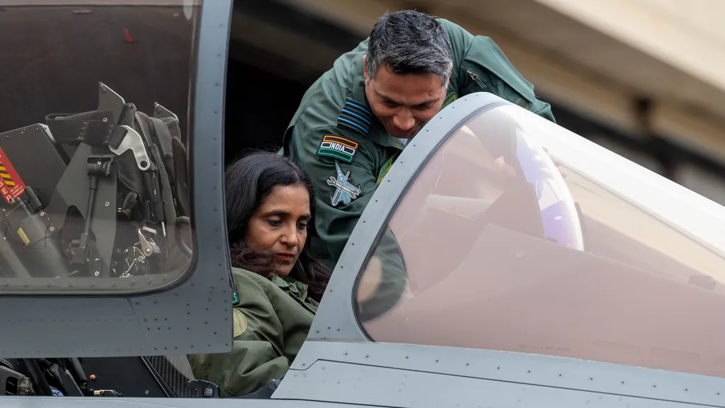 Legacy Fighter'S Lethal Limitations: A Stark Reality Check For Pakistan'S F 16 Fleet - DVIDS - A1C Carson Jeney