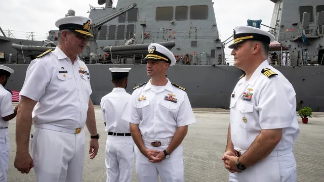 Pakistan Navy'S Yarmook Class Vessel Suffers Damage In International Waters Incident - DVIDS - PO1 Charles J Scudella III