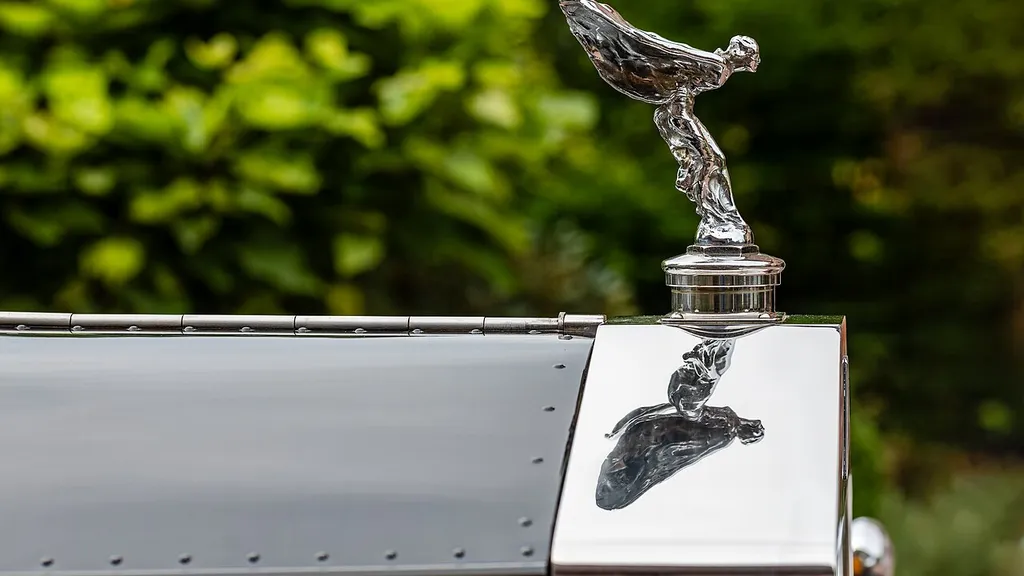 Timeless Reliability: Unpacking the Indian Air Force's Affection for the Timex Expedition Watch - Dülmen, Rolls-Royce Phantom II -- 2024 -- 5846